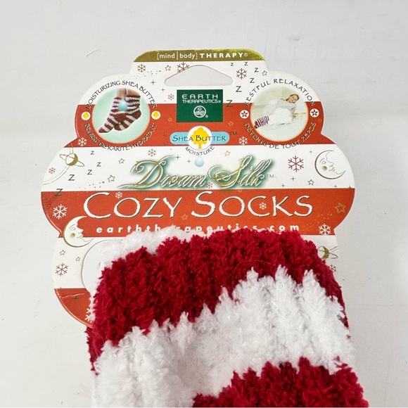 New EARTH THERAPUTICS Women’s Red White Stripe Cabin Socks Slippers Shea Butter - Picture 3 of 6